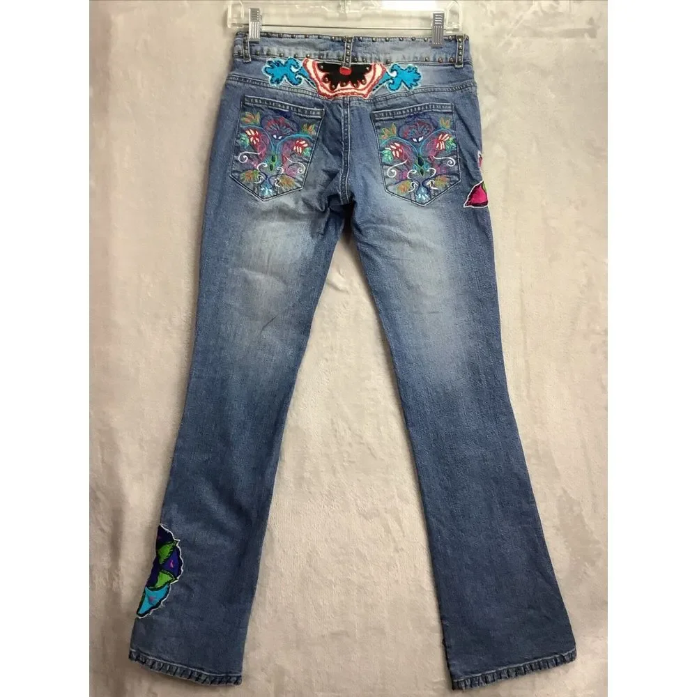 Vintage Basil & Maude Embroidered And Rivited Blue Jeans Size 2 lowrise stretch
